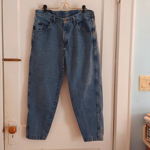 Vintage distressed Wrangler 34 x 30 jeans - Picture 1 of 6